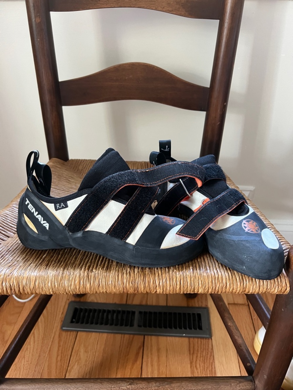 Women’s Climbing Shoes - Black, White & Orange